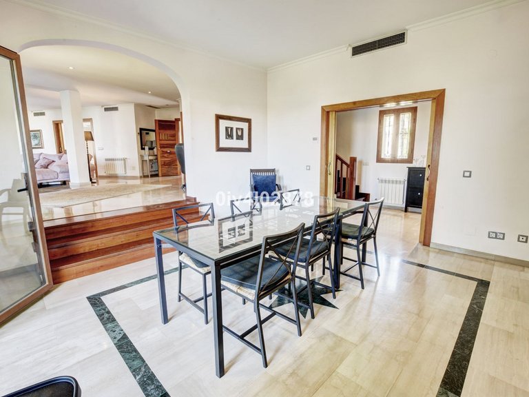 Villa for Sale in Benalmadena Costa, Malaga 16