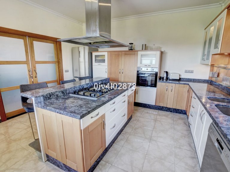 Villa for Sale in Benalmadena Costa, Malaga 20