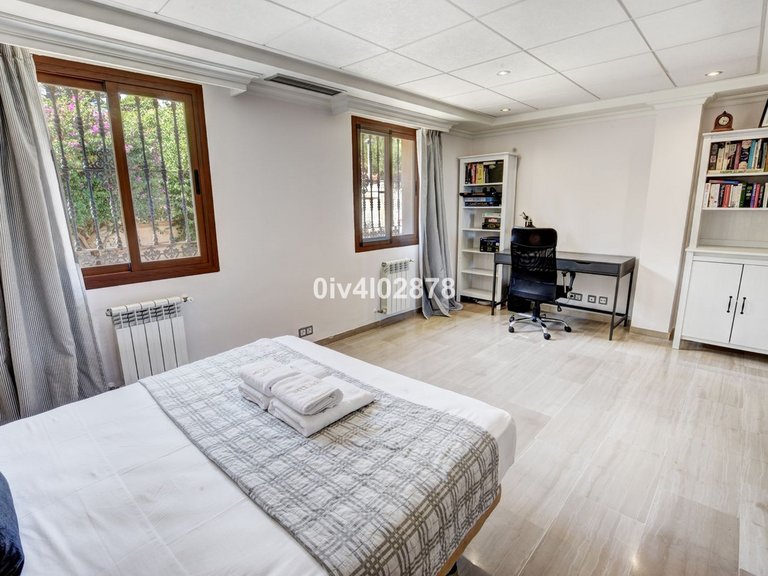 Villa for Sale in Benalmadena Costa, Malaga 34