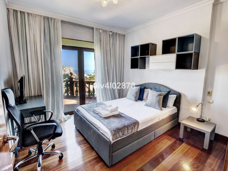 Villa for Sale in Benalmadena Costa, Malaga 49