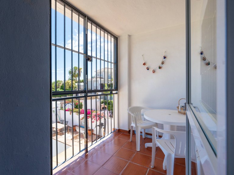 Villa for Sale in Nueva Andalucía, Malaga 12