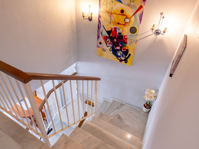 Villa for Sale in Nueva Andalucía, Malaga 16