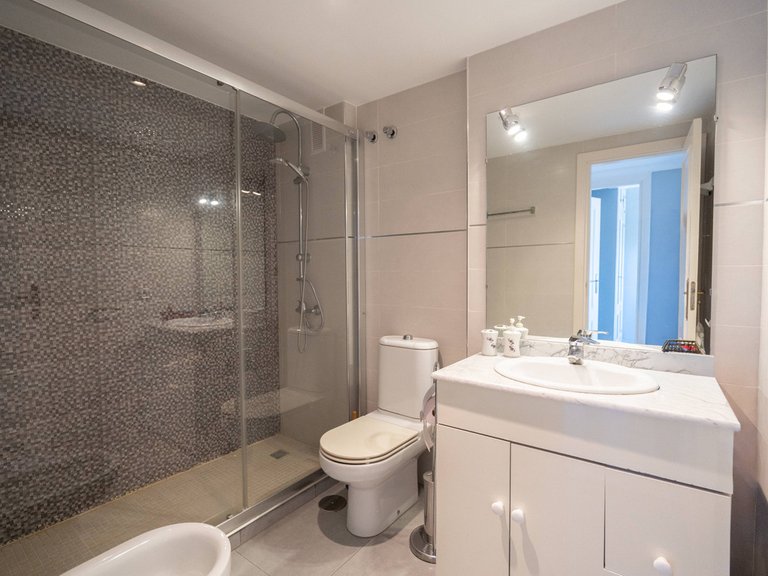 Villa for Sale in Nueva Andalucía, Malaga 26