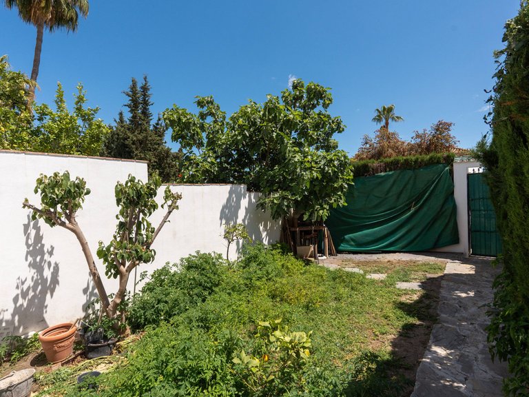 Villa for Sale in Nueva Andalucía, Malaga 31