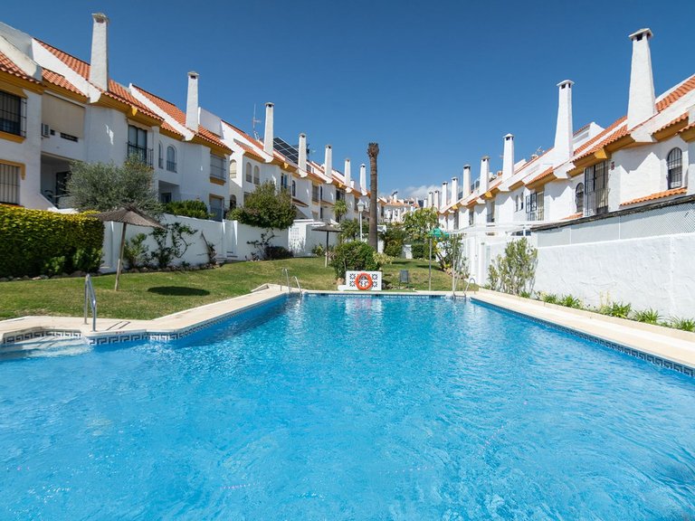 Villa for Sale in Estepona, Malaga 1