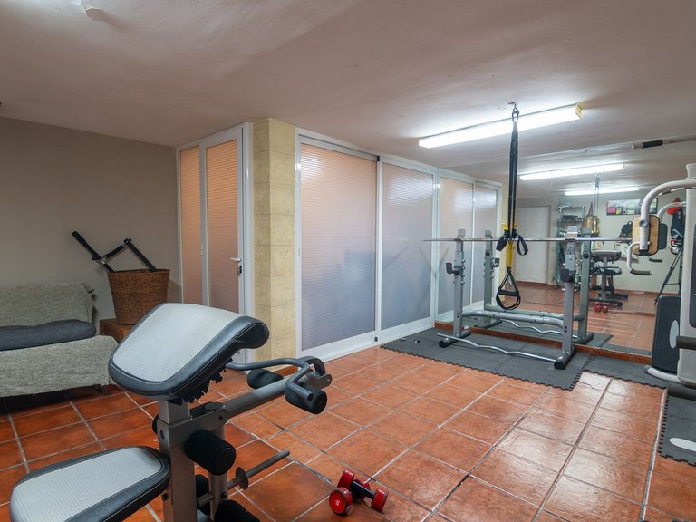 Villa for Sale in Estepona, Malaga 32