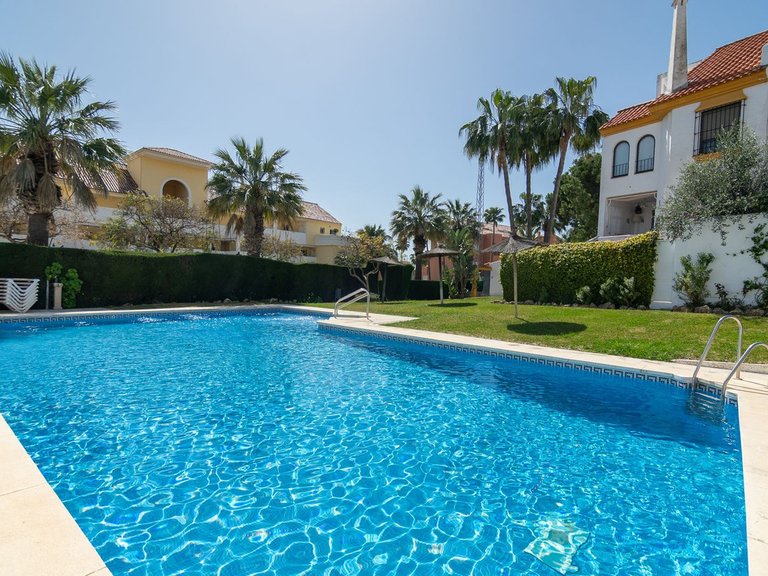 Villa for Sale in Estepona, Malaga 34