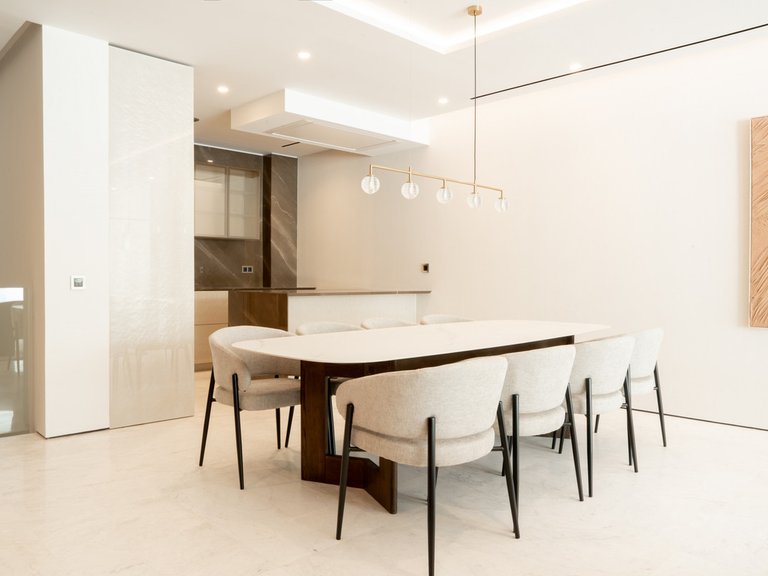 Apartment for Sale in The Golden Mile, Malaga 8
