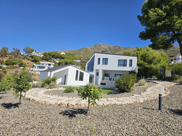 Villa for Sale in Mijas, Malaga 3