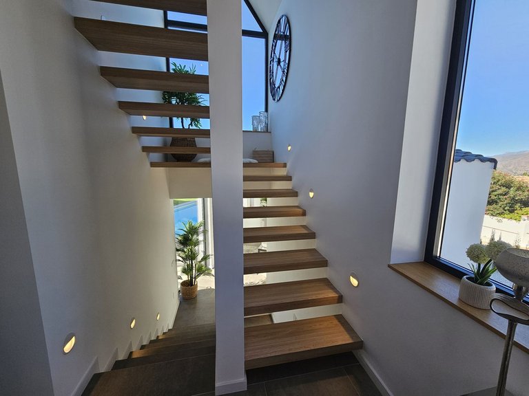 Villa for Sale in Mijas, Malaga 9