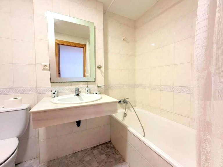 Apartment for Sale in Estepona, Malaga 14