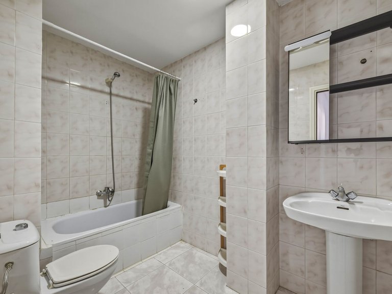 Penthouse for Sale in Marbella, Malaga 18