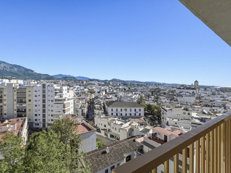 Penthouse for Sale in Marbella, Malaga 20