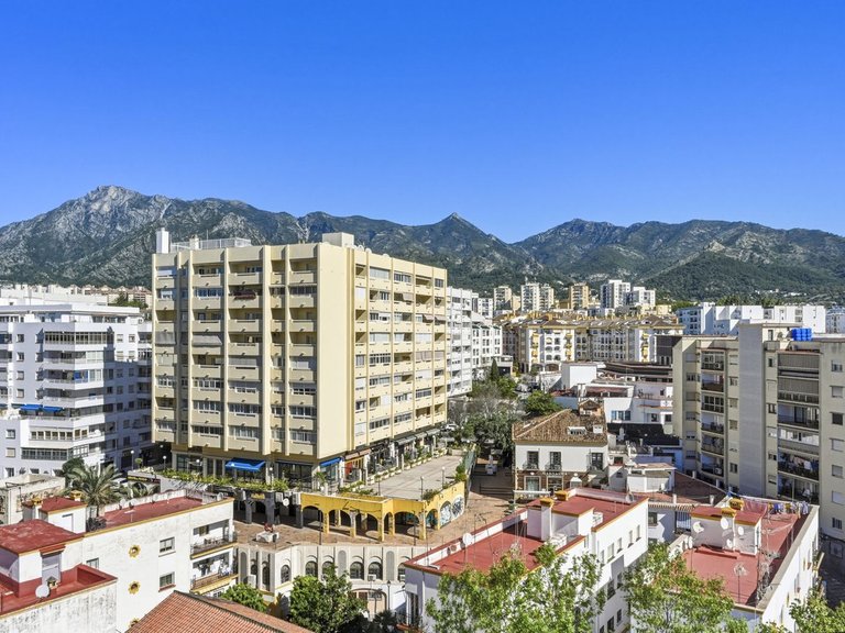 Penthouse for Sale in Marbella, Malaga 22