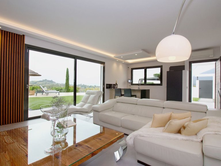 Villa for Sale in Alhaurín El Grande, Malaga 16