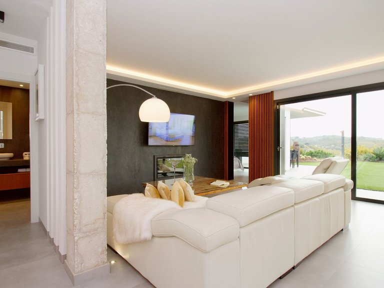 Villa for Sale in Alhaurín El Grande, Malaga 23