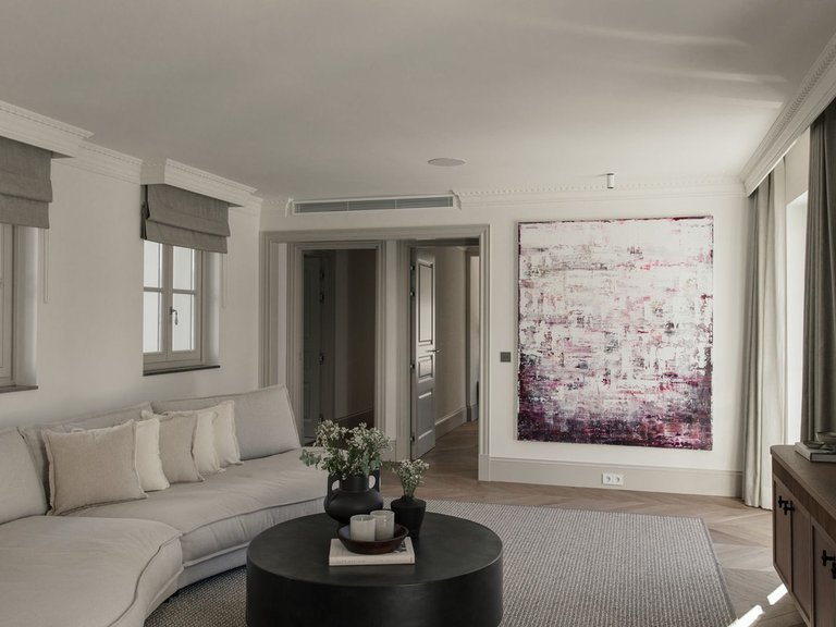 Villa for Sale in Nueva Andalucía, Malaga 33