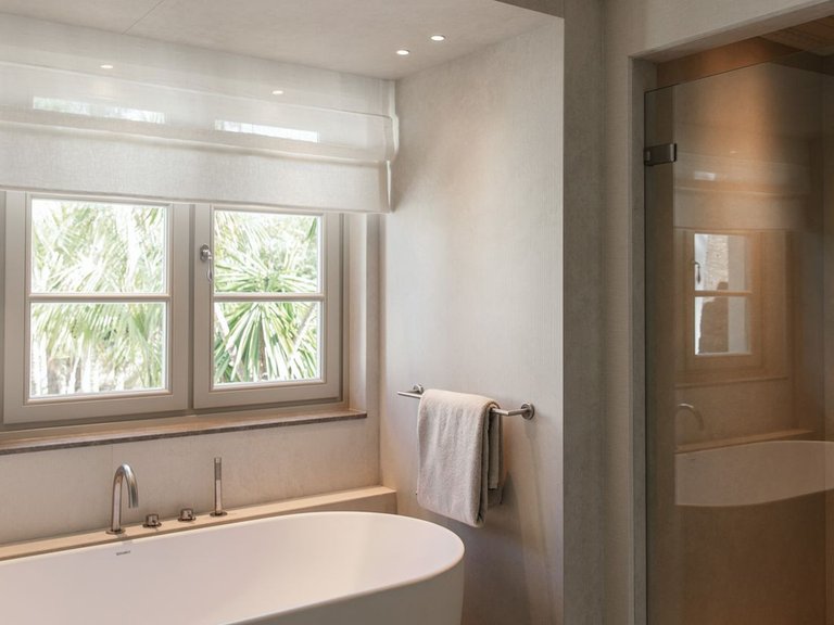 Villa for Sale in Nueva Andalucía, Malaga 39