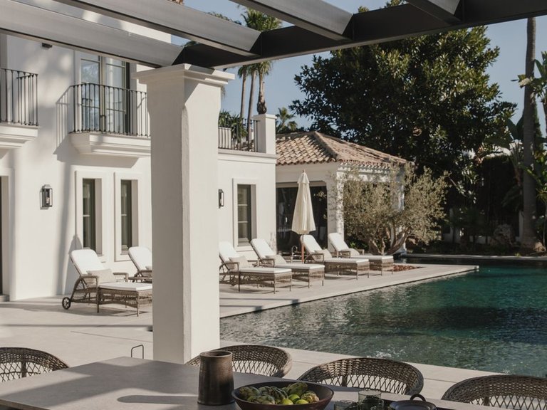 Villa for Sale in Nueva Andalucía, Malaga 74