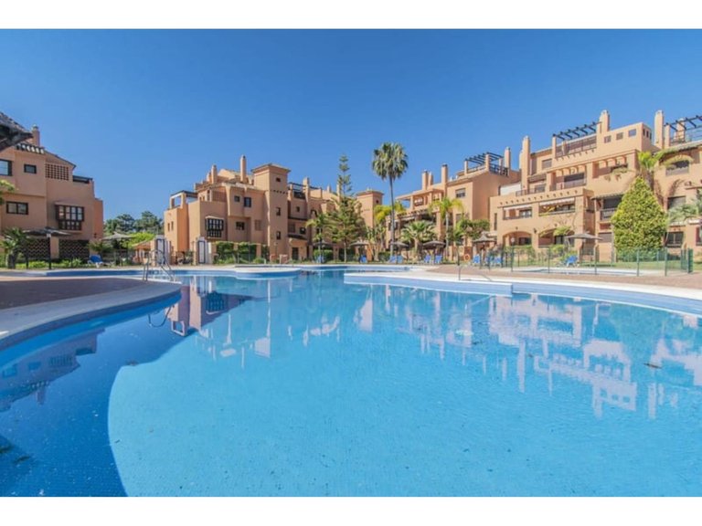 Apartment for Sale in Hacienda Del Sol, Malaga 1