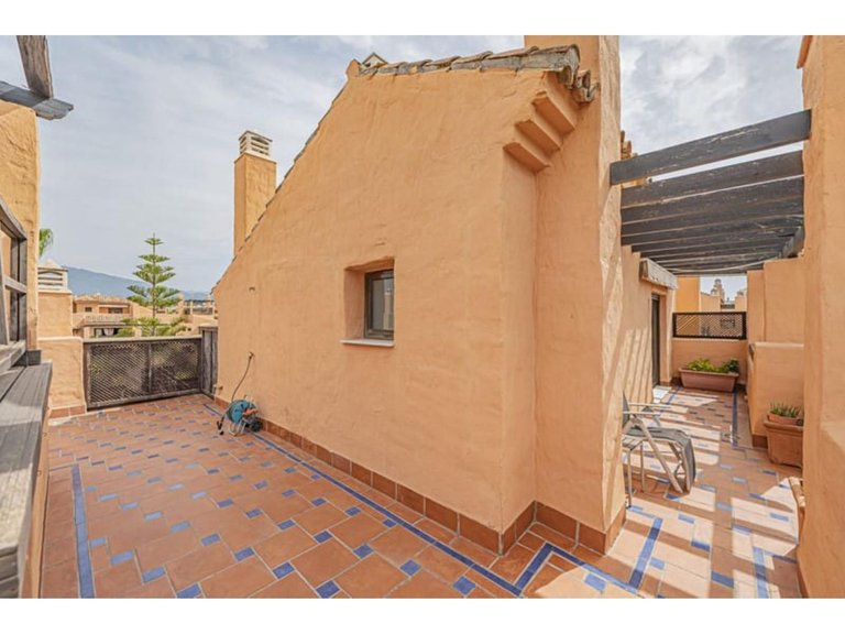 Apartment for Sale in Hacienda Del Sol, Malaga 13