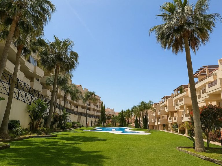 Apartment for Sale in La Duquesa, Malaga 20