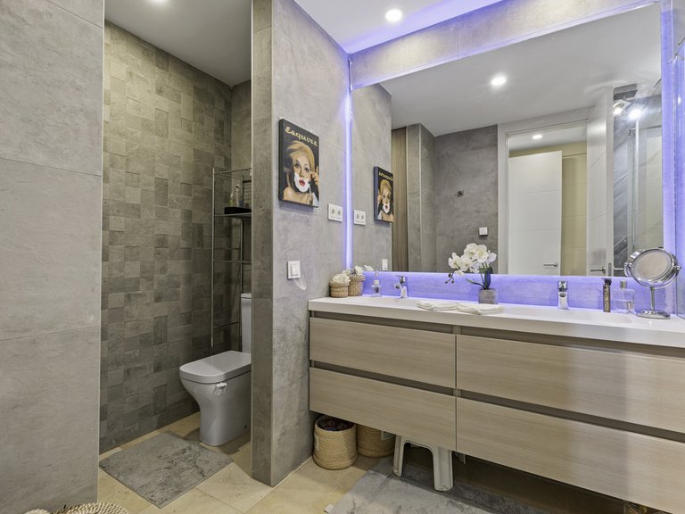 Apartment for Sale in Casares, Malaga 13