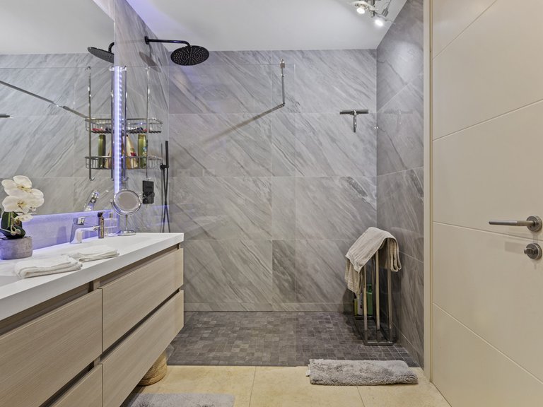Apartment for Sale in Casares, Malaga 14