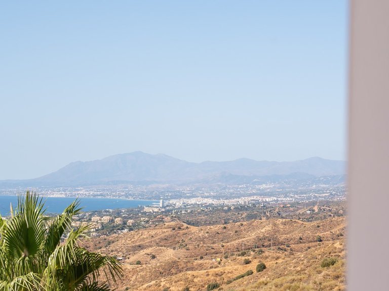 Apartment for Sale in Calahonda, Malaga 14