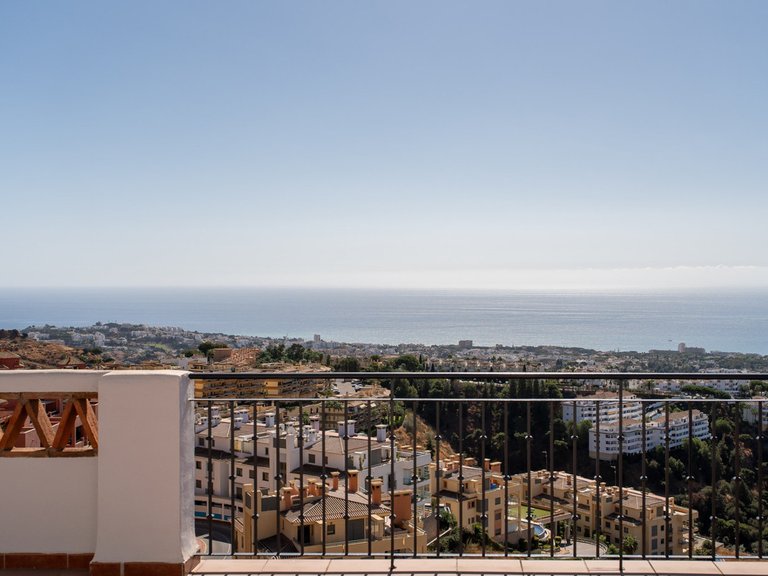 Apartment for Sale in Calahonda, Malaga 19