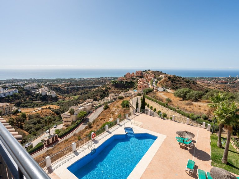Apartment for Sale in Calahonda, Malaga 27