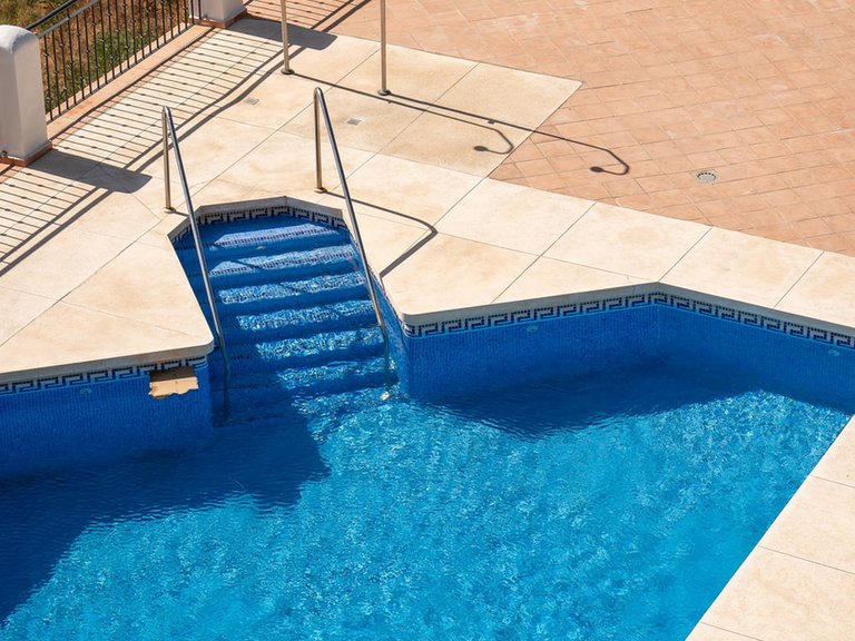 Apartment for Sale in Calahonda, Malaga 29