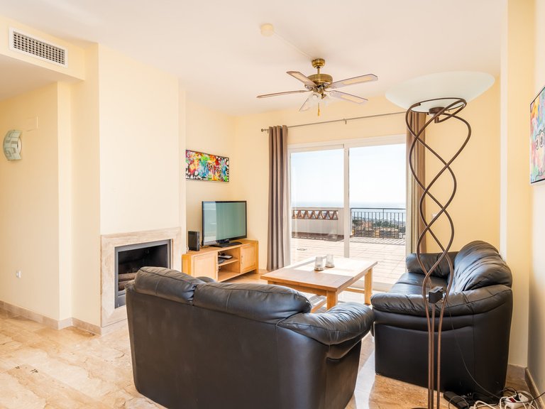 Apartment for Sale in Calahonda, Malaga 3