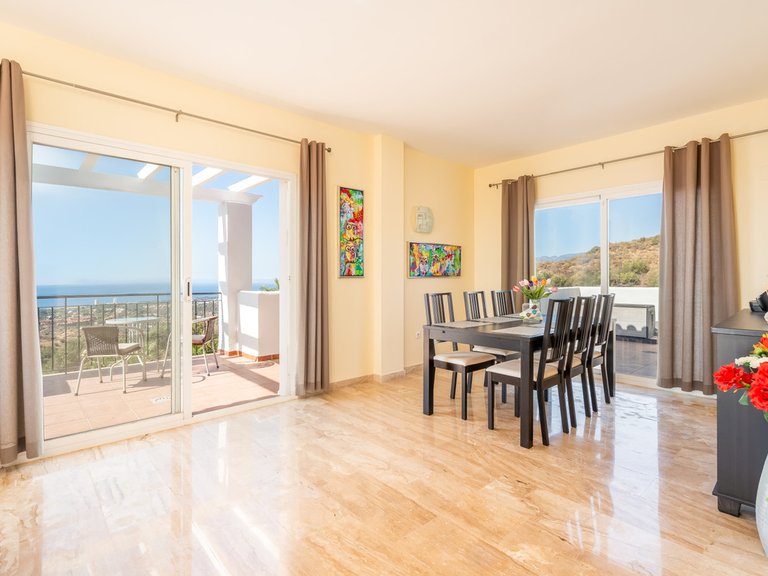 Apartment for Sale in Calahonda, Malaga 5