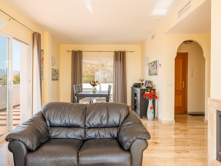 Apartment for Sale in Calahonda, Malaga 6