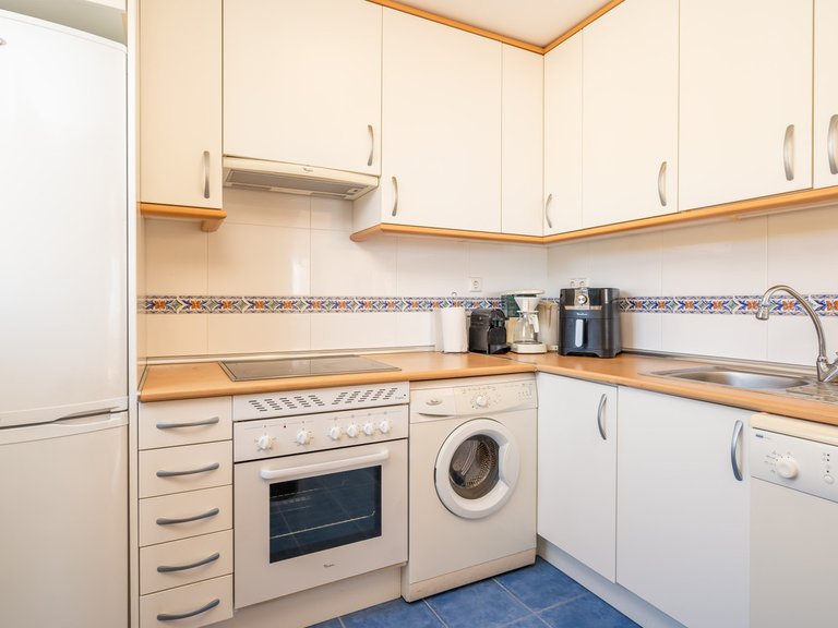 Apartment for Sale in Calahonda, Malaga 8