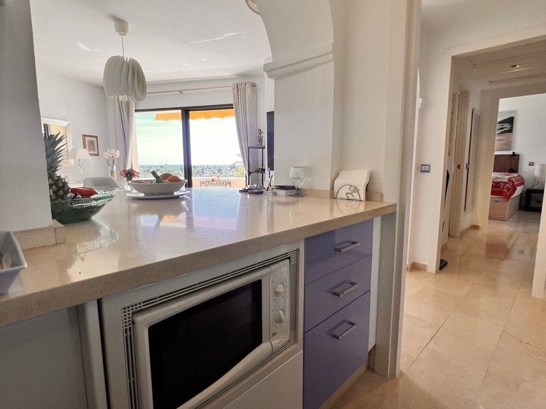 Villa for Sale in Estepona, Malaga 10