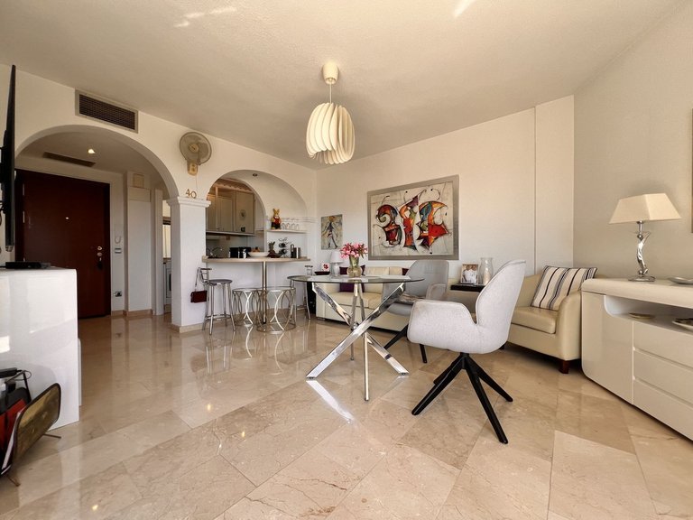 Villa for Sale in Estepona, Malaga 5