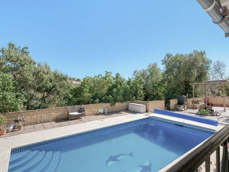 Villa for Sale in Estepona, Malaga 12