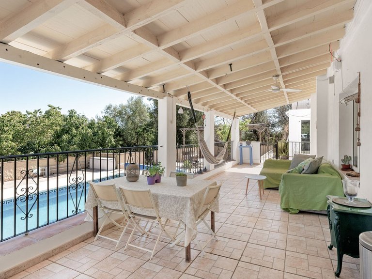 Villa for Sale in Estepona, Malaga 9