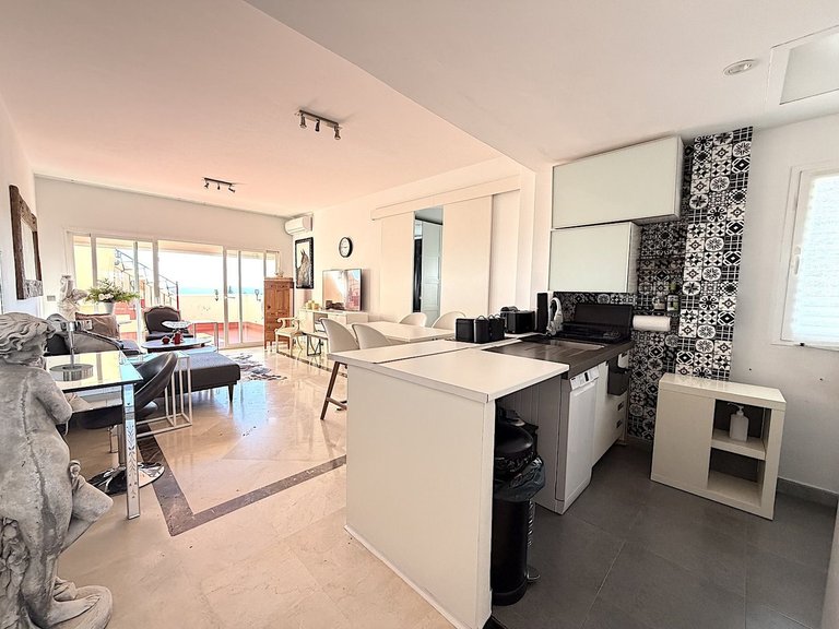 Apartment for Sale in Bel Air, Malaga 3