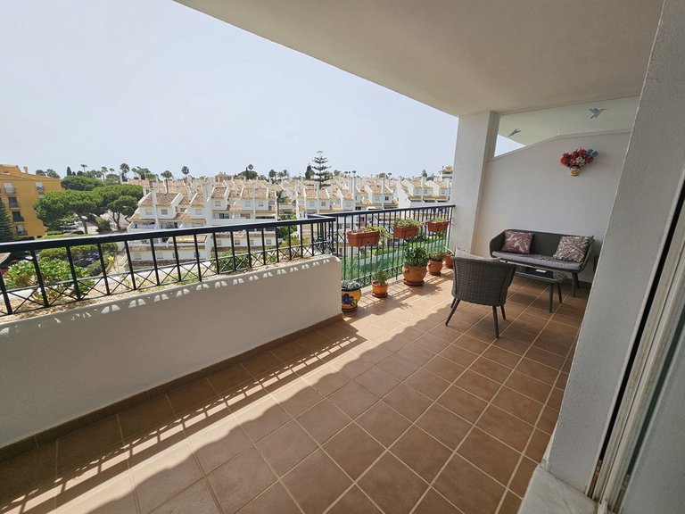 Apartment for Sale in Calahonda, Malaga 16