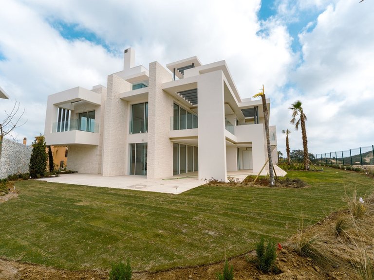 Apartment for Sale in Ojén, Malaga 1