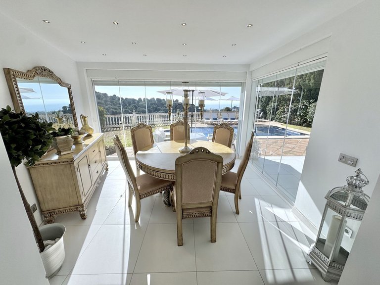 Villa for Sale in Calahonda, Malaga 13