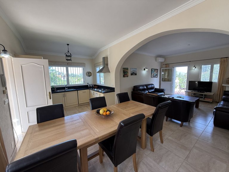 Villa for Sale in Alhaurín El Grande, Malaga 4