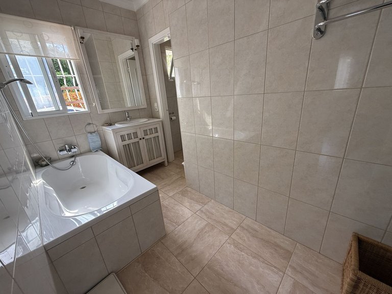 Villa for Sale in Alhaurín El Grande, Malaga 9