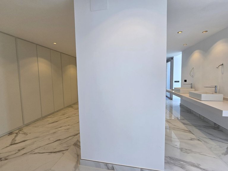 Villa for Sale in La Mairena, Malaga 10