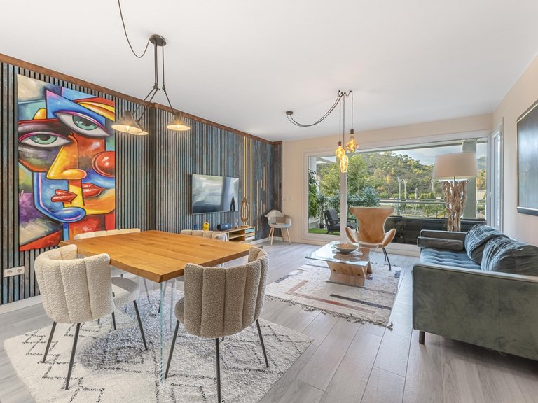 Apartment for Sale in Benahavís, Malaga 1