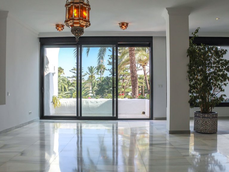 Apartment for Sale in Puerto Banús, Malaga 31