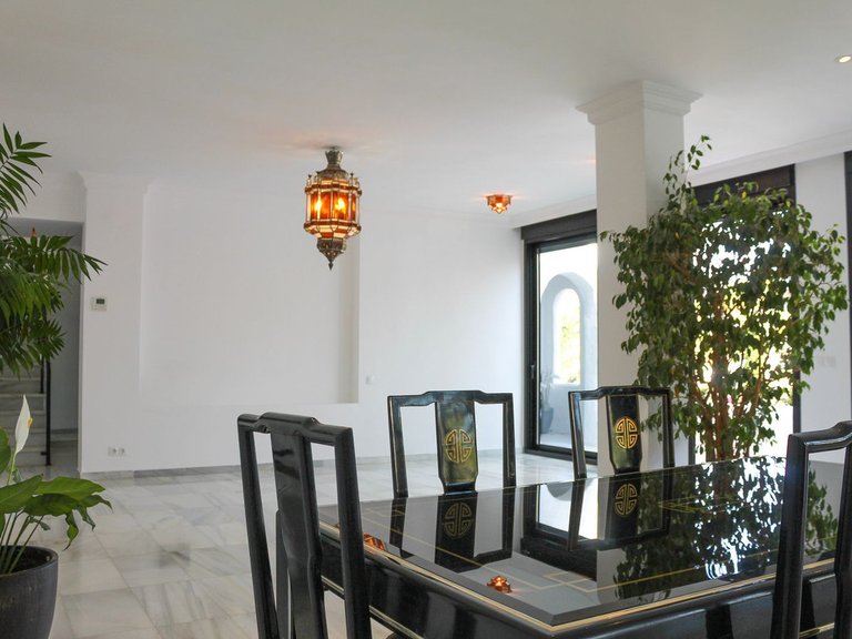 Apartment for Sale in Puerto Banús, Malaga 34